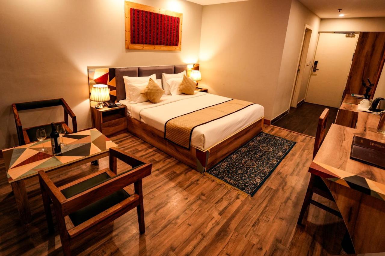 Hotel Square One By D'Polo Dharamshala Exterior photo