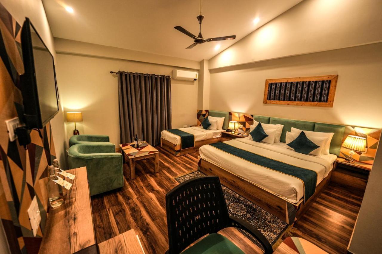 Hotel Square One By D'Polo Dharamshala Exterior photo