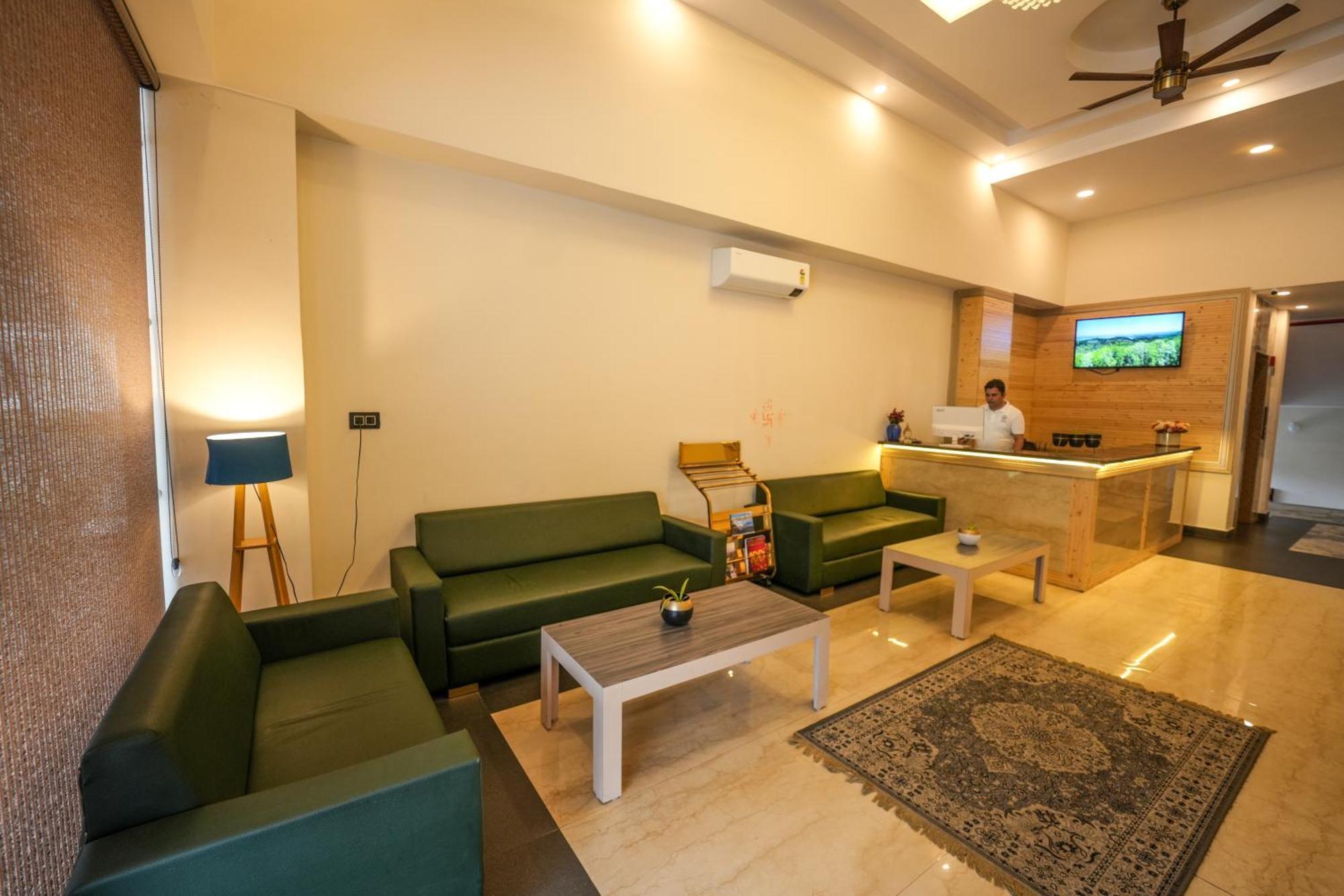 Hotel Square One By D'Polo Dharamshala Exterior photo